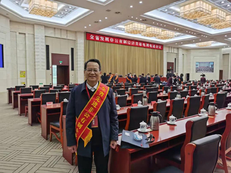 江西瑞思博-先進非公有制企業3縮小.jpg 江西瑞思博-先進非公有制企業3縮小.jpg